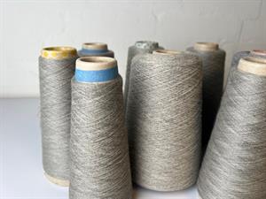 Baby cones med 100% cashmere - light grey, 66 gram