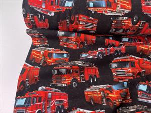 Bomuldsjersey - seje brandbiler på sort bund