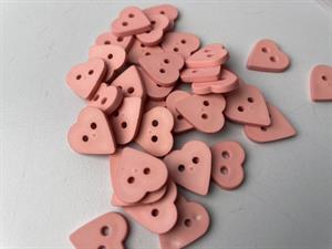 Helt rør med 50 knapper - lille fin hjerteknap i rosa, 15 mm
