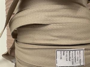 Bændel - hel rulle sildebensvævet lys grå beige, 32 mm 