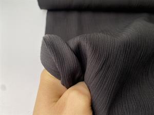 Fastvævet viscose - crinkle i sort