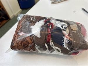 Restepakke med bånd