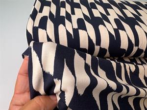 Viscosejersey - smukt grafisk mønster i navy og creme