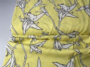 Fastvævet viscose - blid gul med blomstergrene
