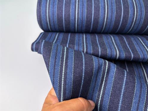 Denim - old fashion stripes