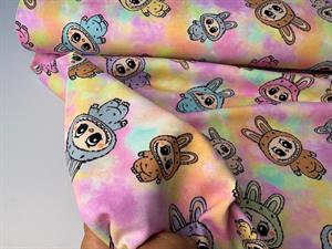 Bomuldsjersey - Labubu bamser på regnbue bund, kommer igen