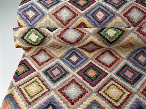 Gobelin - geometriske ruder i varme pasteller 