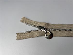 Lynlås - ikke delbar, beige med metaltænder, 15 cm