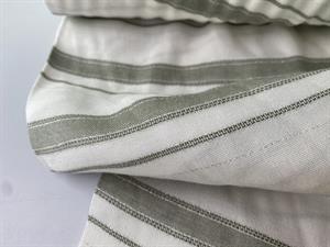 Fastvævet hør/viscose - offwhite med old green striber og diskret sølv tråd 