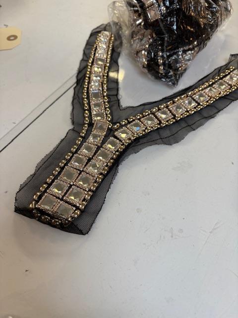 Besætning - smuk perle besat hals besætning 