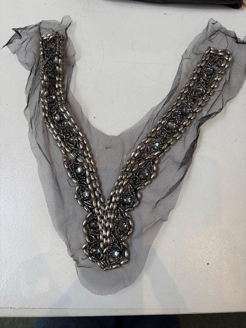 Besætning - smuk perle besat hals besætning 