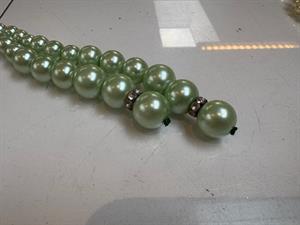 Perler på snor - mint, 125 cm lang