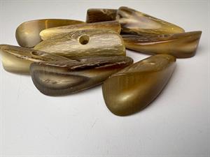 Duffelcoat knap med et hul - lækker i horn, 54 mm