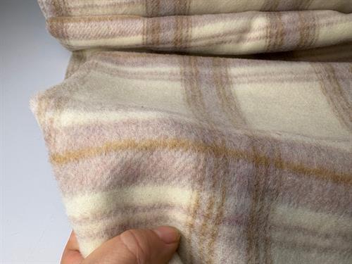 Uld look - store klassiske tern i offwhite og rosa 