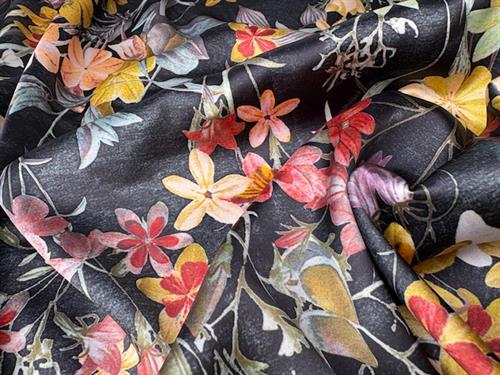 Fastvævet polyester - fantastiske blomster