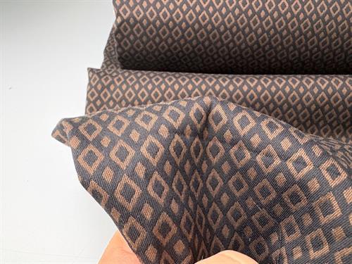 Vævet - bengalin lignende med stræk, sort med brunt mønster