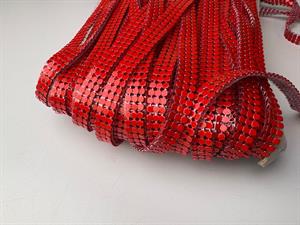 Similibånd - blank rød med nitter, til påstrygning