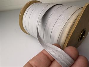 Smalt skråbånd - grå