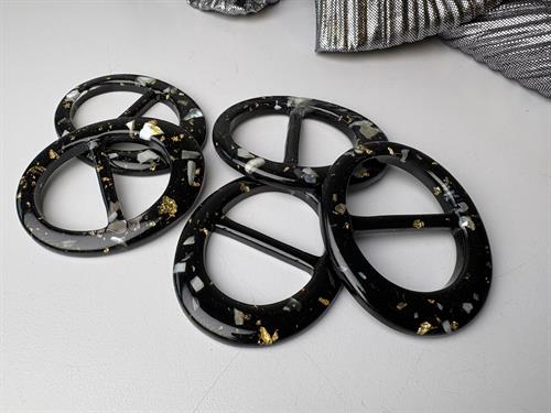 Spænde - sort og ovalt med guld og perlemor