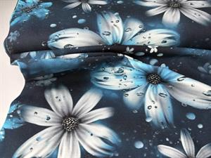 Bomuldsjersey - smukke blå blomster efter regnen, gots