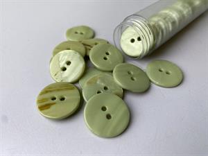 Poleret perlemorsknap - sart grøn og blank, 20 mm