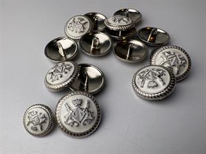 Metal knap - fint sølv våbenskjolds motiv, 23 mm