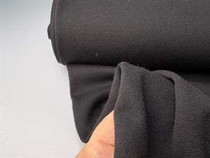 Vinterjersey - sort og blød