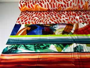 Viscosejersey - varme toner i mønster og striber