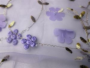 Tyl - lilla med blomster