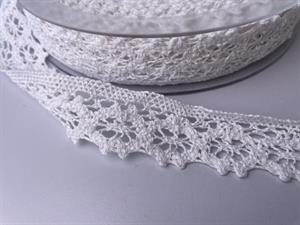 Hæklet bomuldskant - fin til bryllup og konfirmation, hvid
