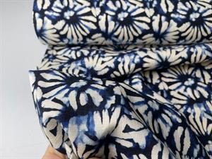 Vævet hør/viscose - flot batik blomst i navy/offwhite