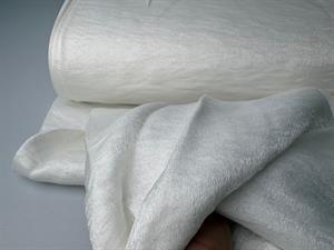 Fastvævet viscose - smuk changerende knækket hvid 