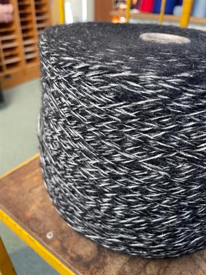 Garn - hel cone som foto