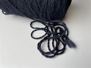 SOGNO - tykt, lækkert og blødt garn, dyb marine