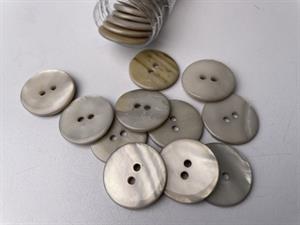 Poleret perlemorsknap - kold beige og blank, 20 mm