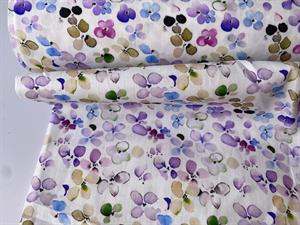 Fastvævet bomuldspoplin - skønne blomster i fine akvarel toner