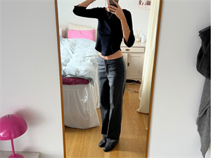 Beklædningsuld med stræk - plain dark grey