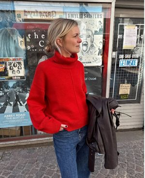 PetiteKnit - Scarlet Sweater