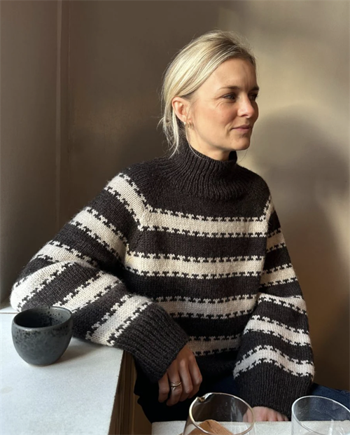 PetiteKnit - Key Sweater