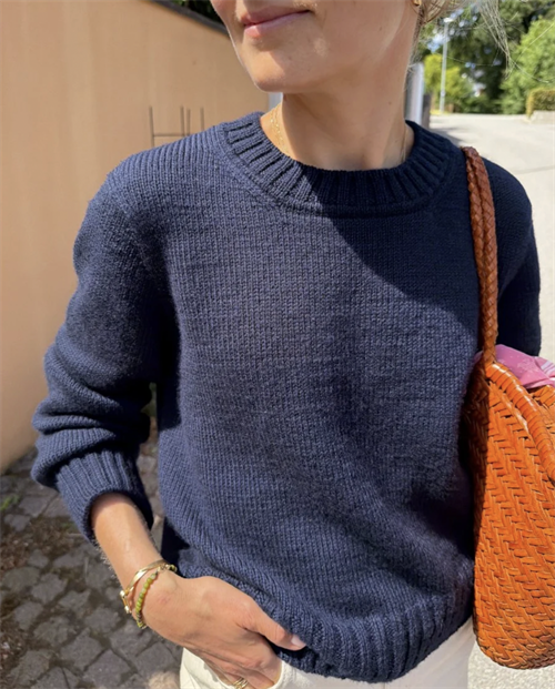PetiteKnit - Vega Sweater