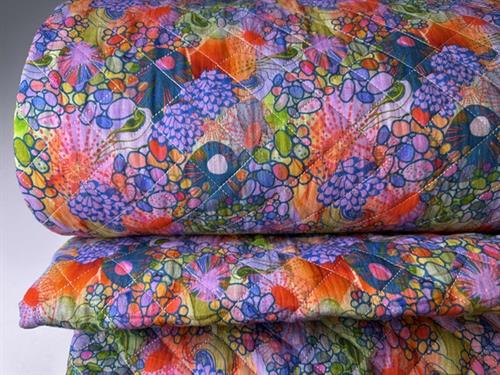 Fastvævet quiltet stof - cyclam turquoise