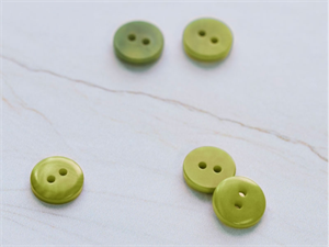 Corozo button fra mind the maker - limegrøn, 11 mm